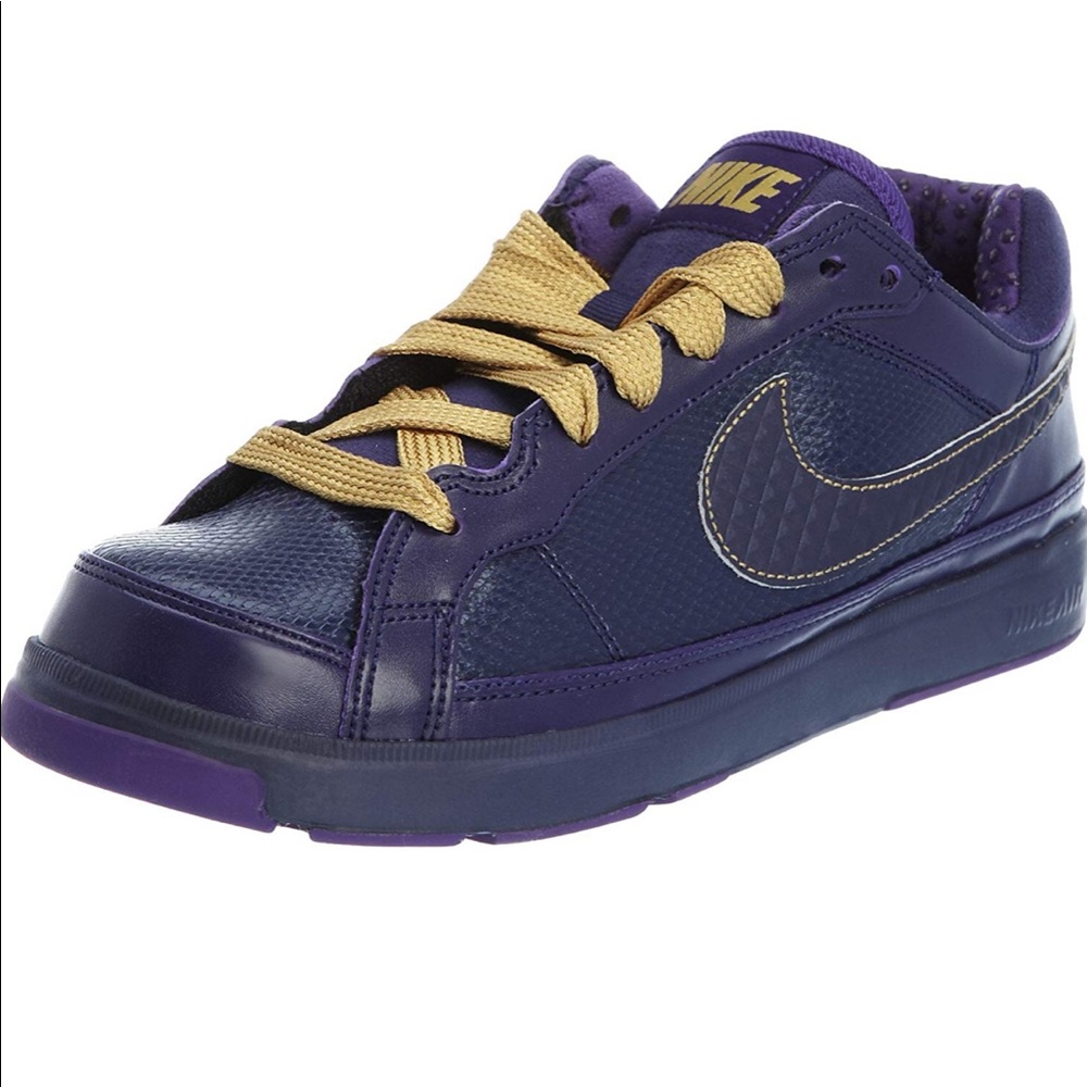 Nike Air troupe low IMPERIAL PURPLE NWT 324923-500 Zumba Dance Cheer